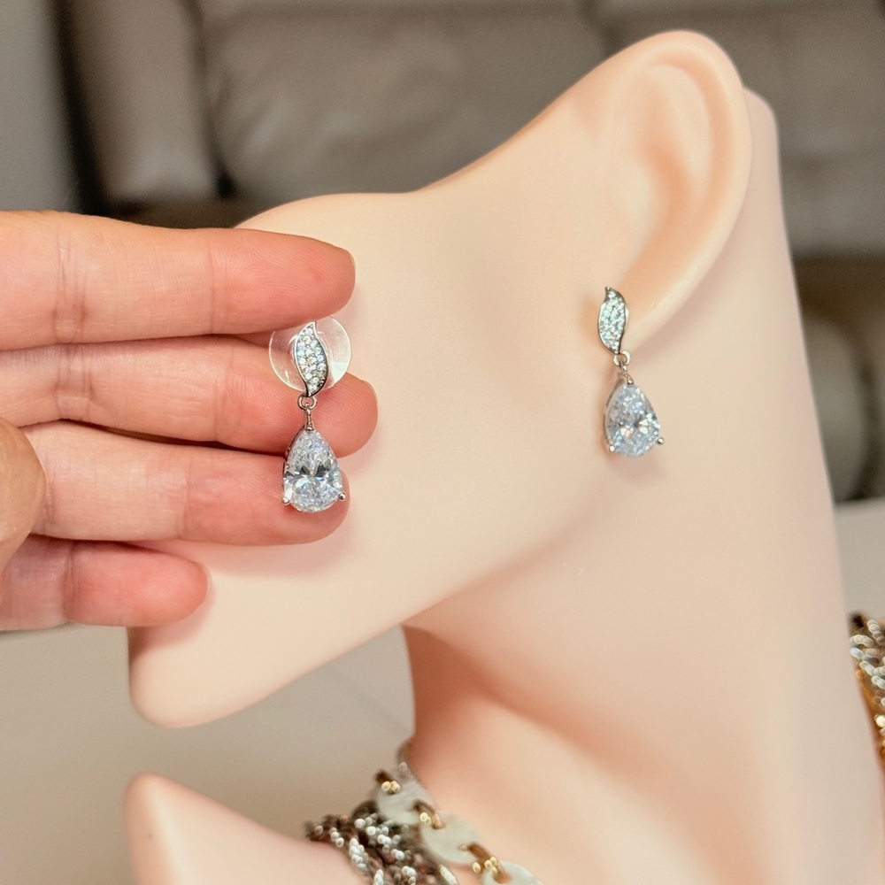 Silver Teardrop Crystal Drop Earrings - Picture 7 of 11